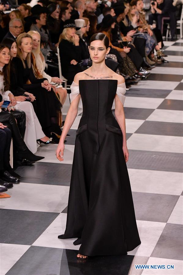 FRANCE-PARIS-FASHION WEEK-HAUTE COUTURE-DIOR