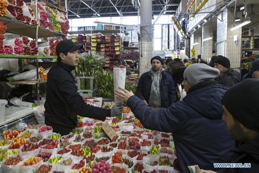 RUSSIA-MOSCOW-WOMEN'S DAY-FLOWER