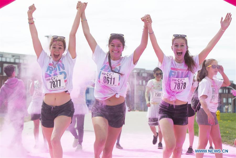 (SP)CANADA-TORONTO-COLOR RUN