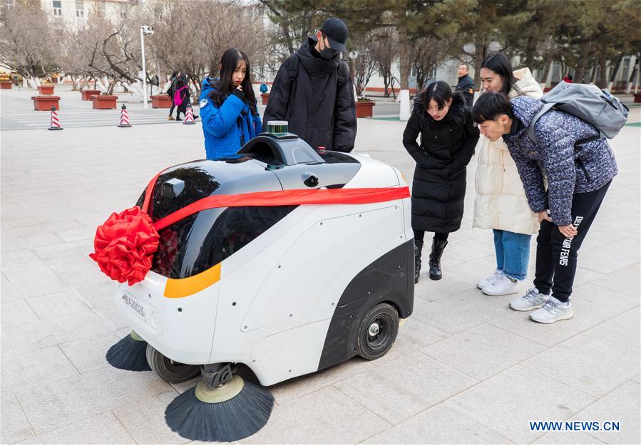 #CHINA-INNER MONGOLIA-HOHHOT-PILOTLESS SWEEPER CAR (CN)