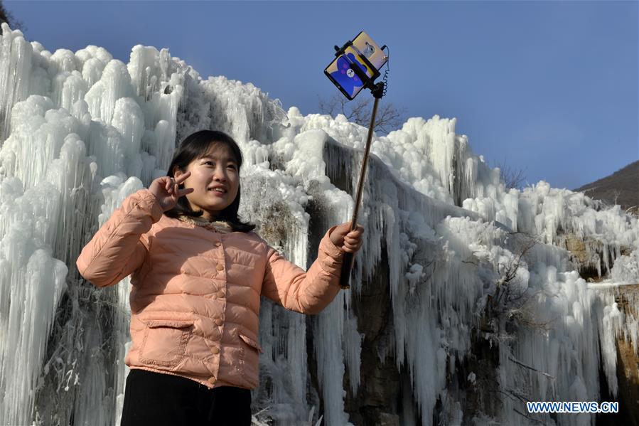 CHINA-HEBEI-SHAHE-ICEFALL (CN)