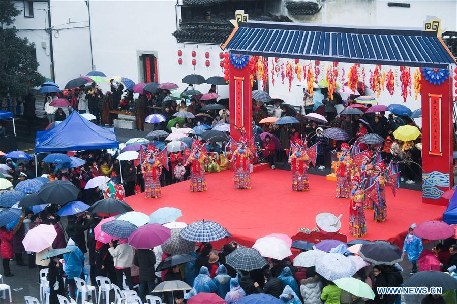 CHINA-HANGZHOU-LANTERN FESTIVAL-CELEBRATION