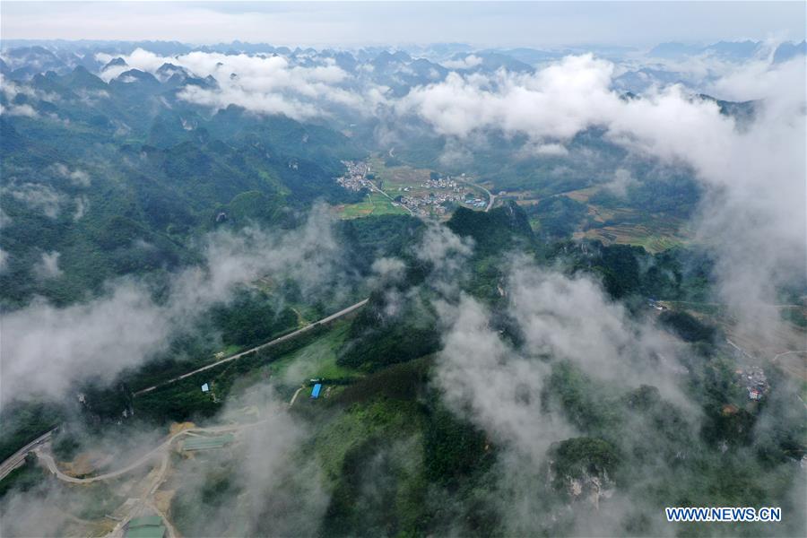 CHINA-GUANGXI-DU'AN-SCENERY (CN)