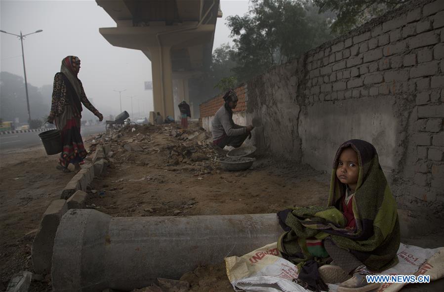 INDIA-NEW DELHI-WEATHER-DENSE FOG