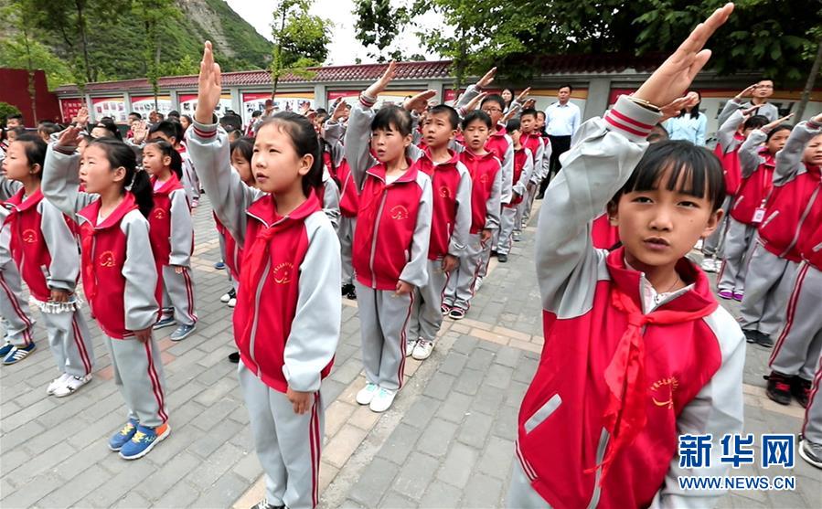 （新华全媒头条·图文互动）（1）努力成为好孩子 奋勇争当接班人——儿童节前夕回访习近平总书记关心过的少年儿童